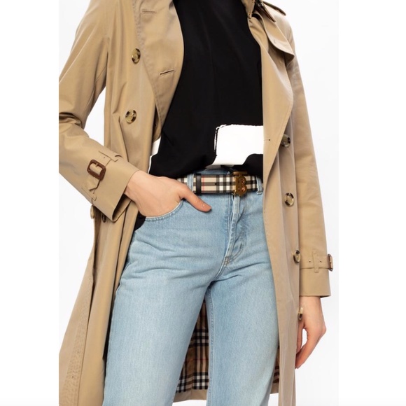 Burberry Beige with Tag Tb Monogram Belt - Picture 2 of 7